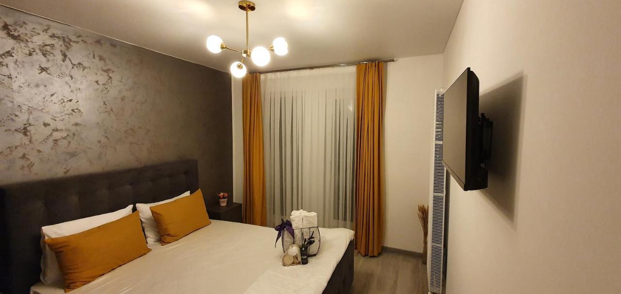 Helin Apartament By Alezzi N10 นาโวดาริ ภายนอก รูปภาพ